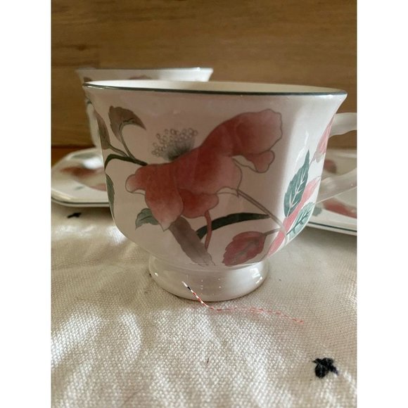Mikasa Lot of 2 VTG Continental Teacup and Saucer Sets Pink Silk Flowers F 3003 - Picture 6 of 9